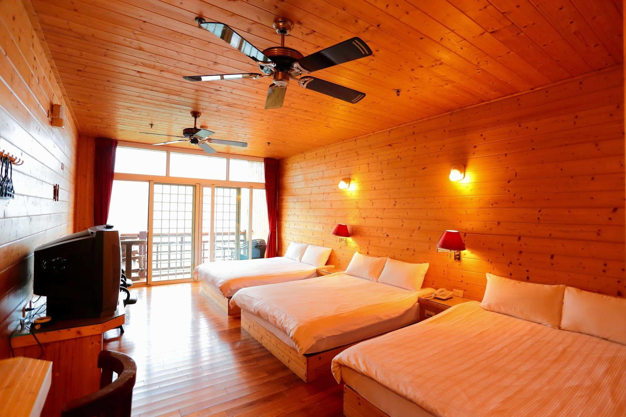 Kingtaiwan Hotel Lugu Extérieur photo