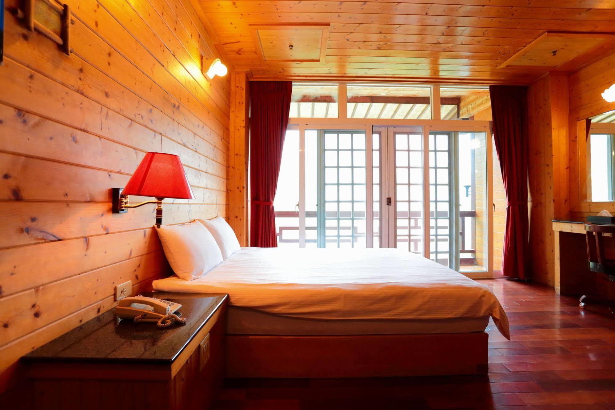 Kingtaiwan Hotel Lugu Extérieur photo